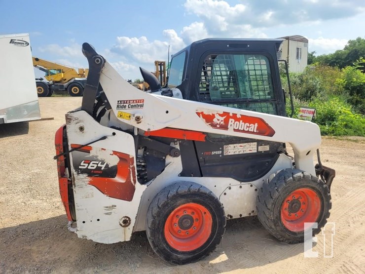 2021-bobcat-s64-image-7