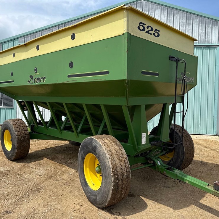 1996 Demco 525bu Gravity Wagon
