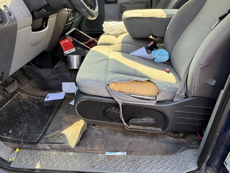2014-ford-f150-image-12