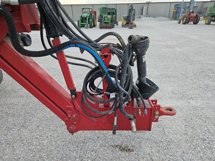 2013-case-ih-1265-image-21