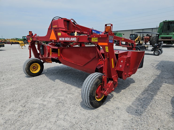 2015-new-holland-313-image-6