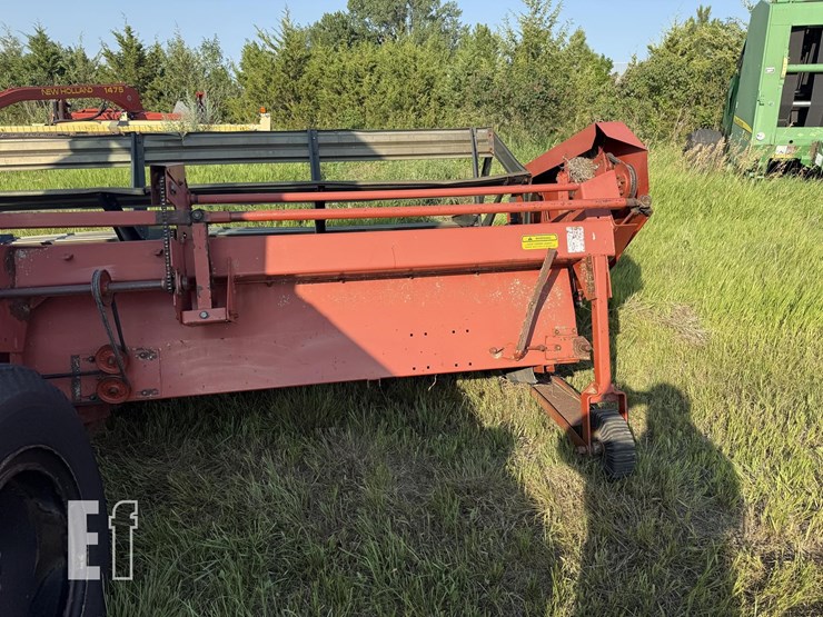 hesston-6450-image-6
