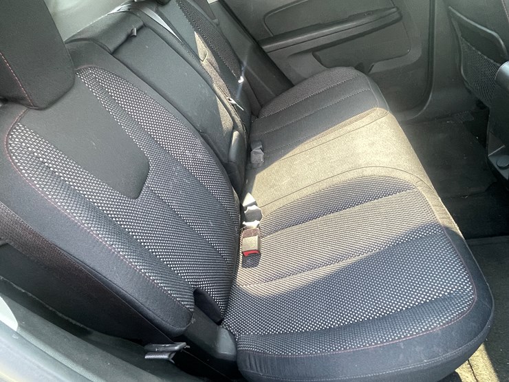 #1041-•-2014-chevy-equinox-awd-(has-wi-title)-image-65