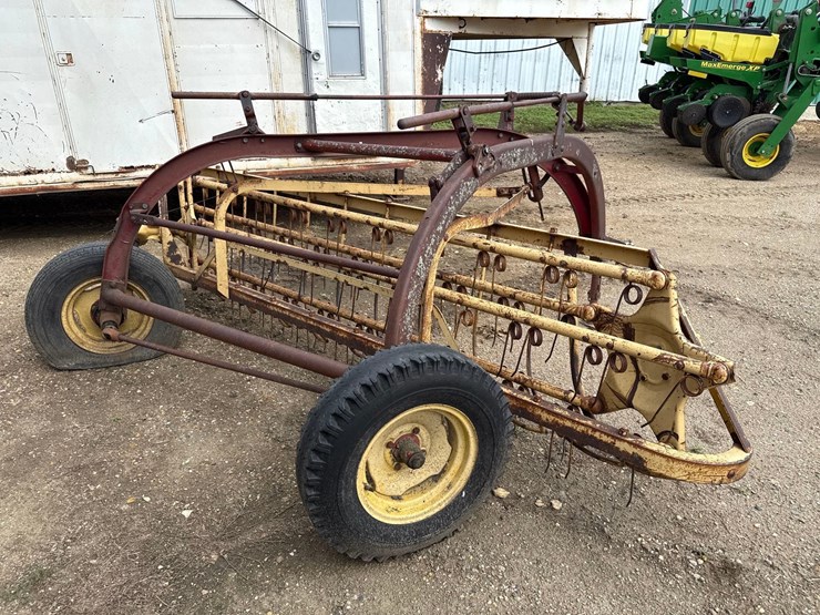 new-holland-56-image-2
