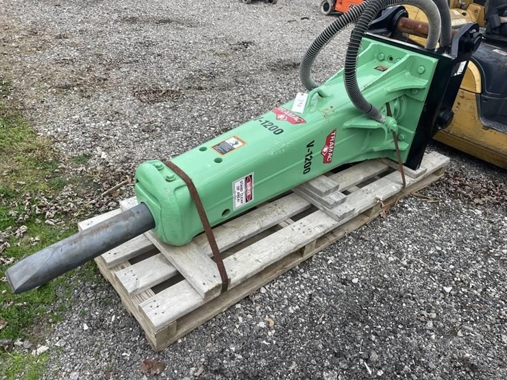 tarmac-v1200-excavator-hammer-image-1