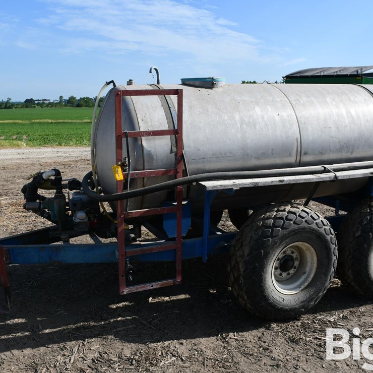 1000-Gal Stainless Steel Nurse Tank Trailer