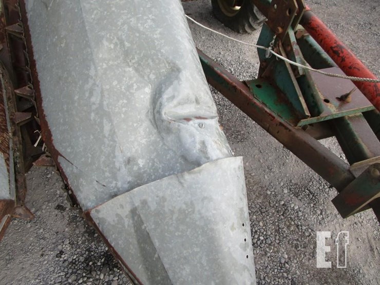 john-deere-324-image-3