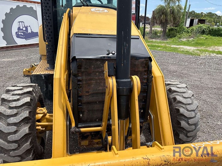 2018-caterpillar-416f2-image-21