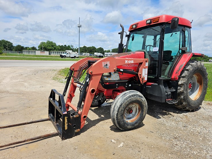 2004-mccormick-cx105-image-2
