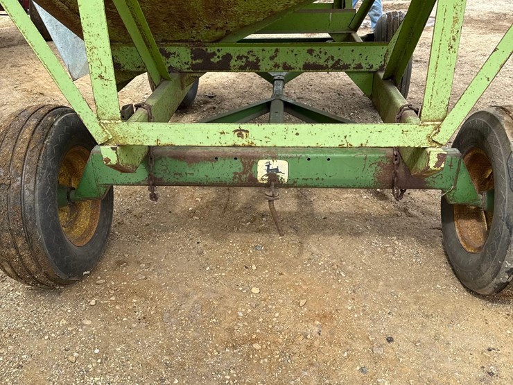 parker-200bu-gravity-wagon-image-15