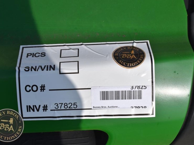 john-deere-115-image-1