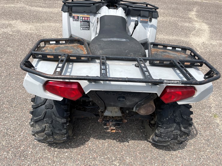 #1064-•-2018-polaris-570-utility-edition-4x4-image-14