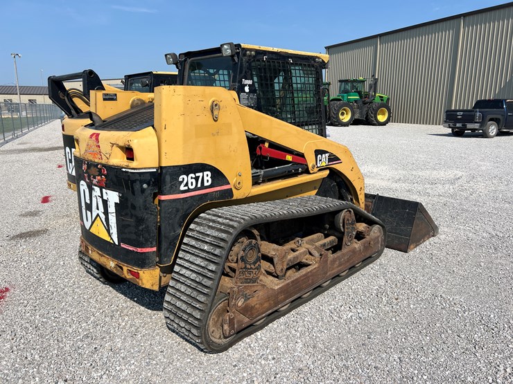 2007-caterpillar-267b-image-13