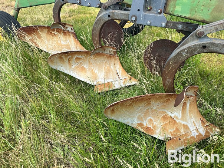 john-deere-2700-image-17