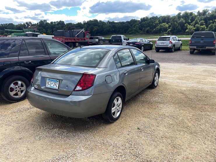 #1044-•-2006-saturn-ion-(has-mn-title)-image-5