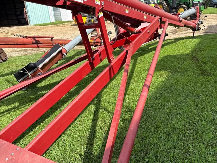 sudenga-hi-ef-10-x-66-auger-image-9