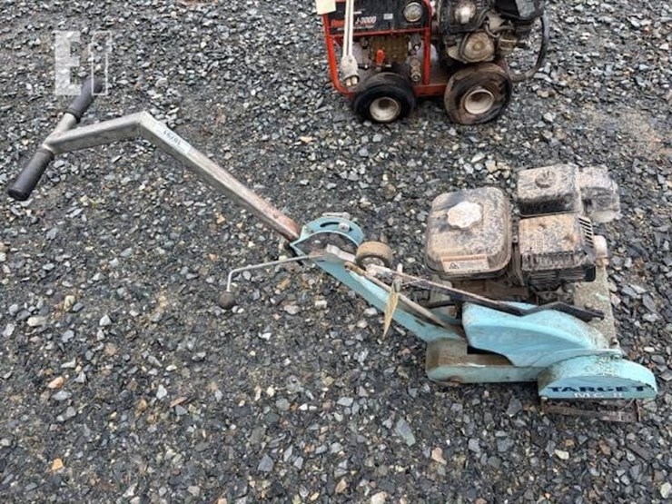 target-floor-concrete/tile-saw-image-1