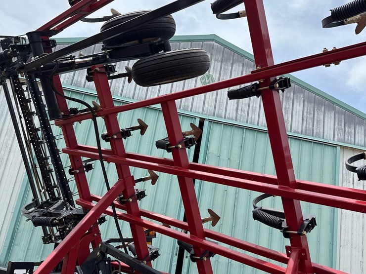2014-case-ih-tigermate-200-image-31