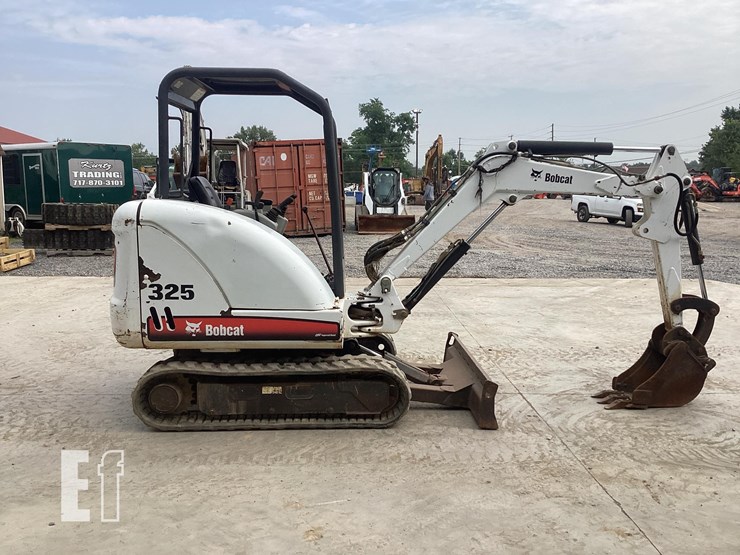 2011-bobcat-325g-image-5