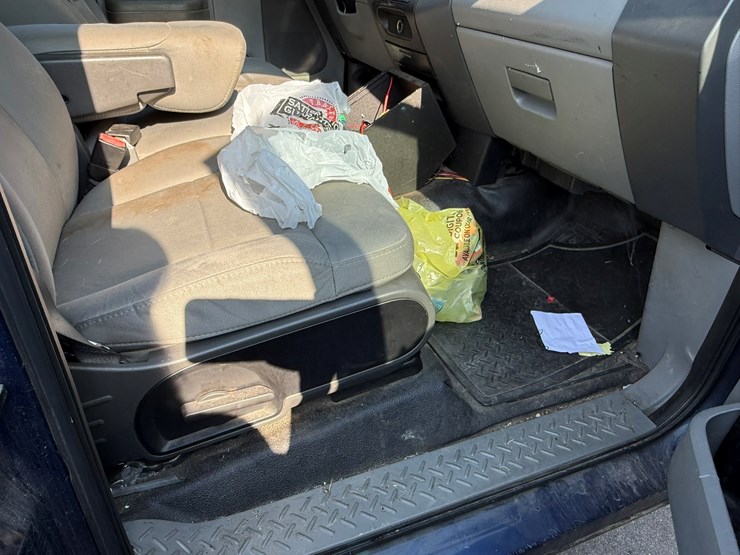 2014-ford-f150-image-24