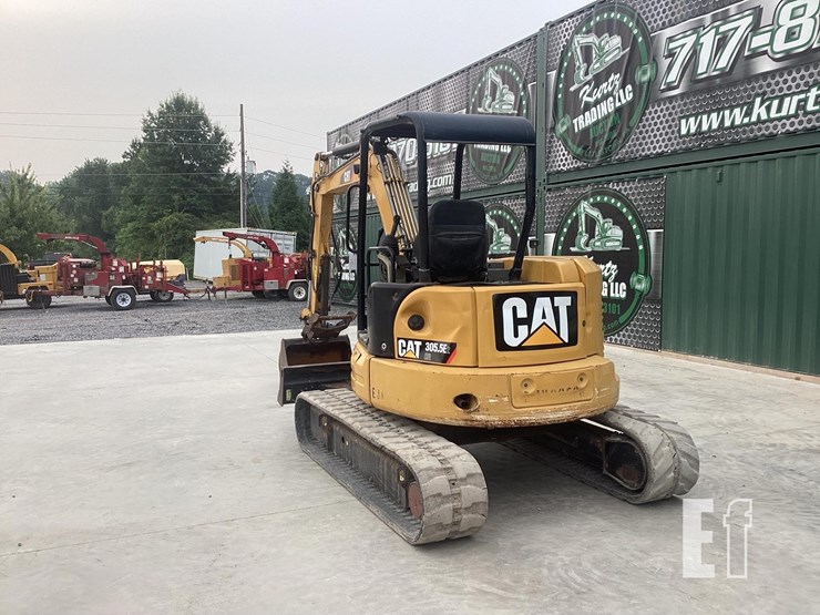 2015-caterpillar-305.5e2-cr-image-2