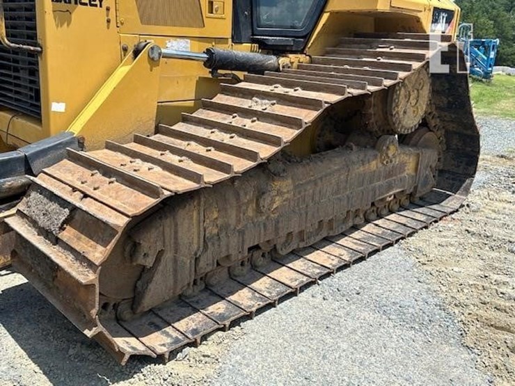 2017-caterpillar-d6n-lgp-image-39