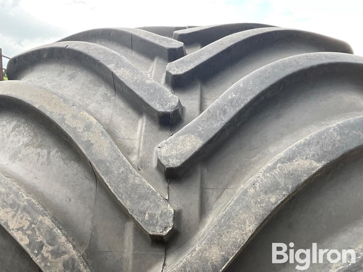 new-holland-615-image-16