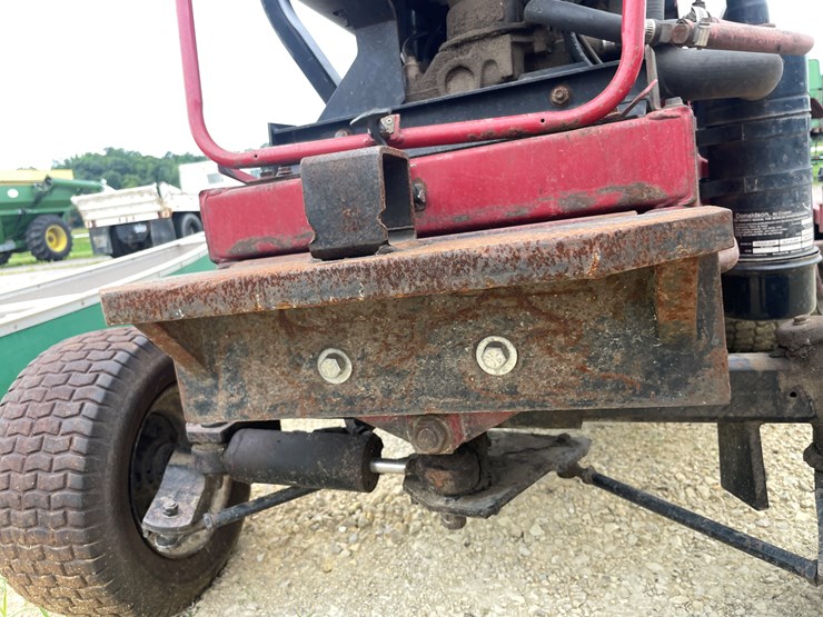 #1075-•-toro-lawn-mower-image-42