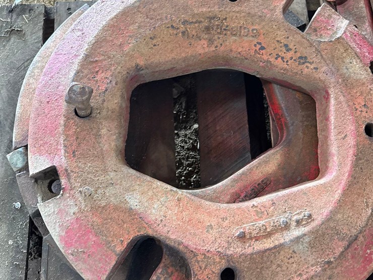 1-set-of-ih-full-wheel-weights-image-1