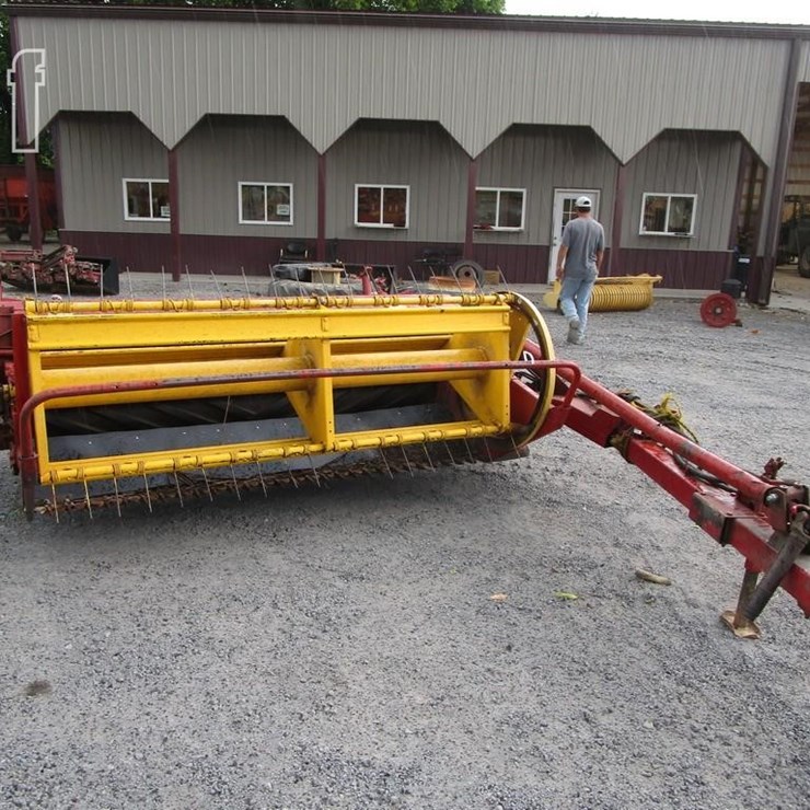 NEW HOLLAND 472