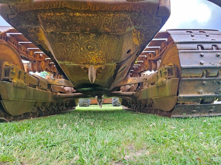 caterpillar-d7-image-73