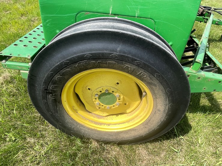 1993-john-deere-450-image-13