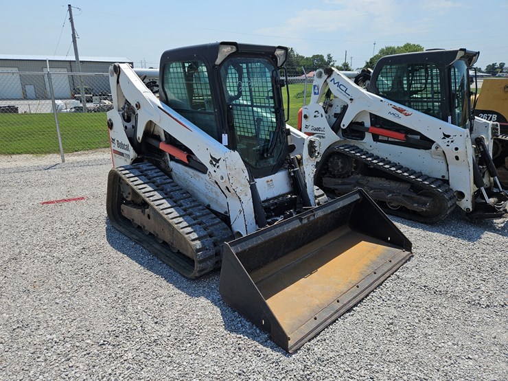 2013-bobcat-t650-image-25