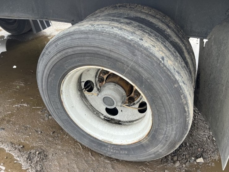 2019-utility-flatbed-image-5