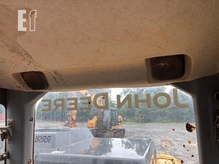 2014-deere-160g-lc-image-13