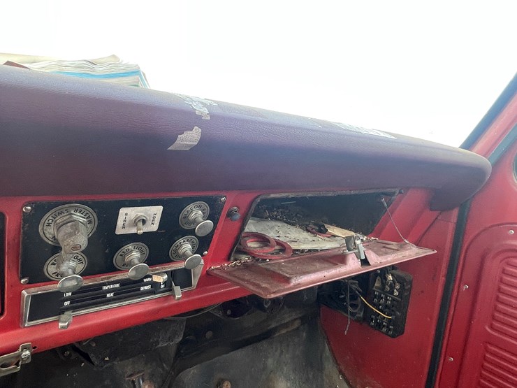 ford-600-image-77
