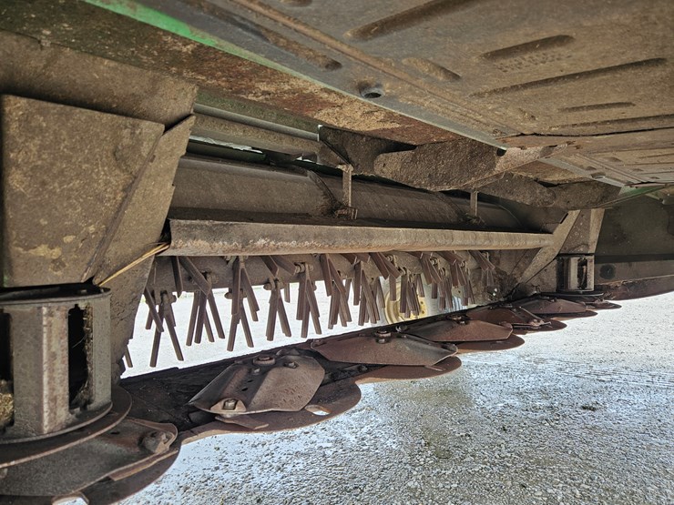 2018-john-deere-635-image-4