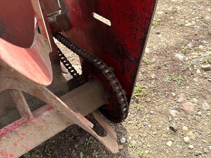 schweiss-7ft-3pt-snowblower-image-10
