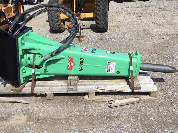 tarmac-v1200-excavator-hammer-image-2