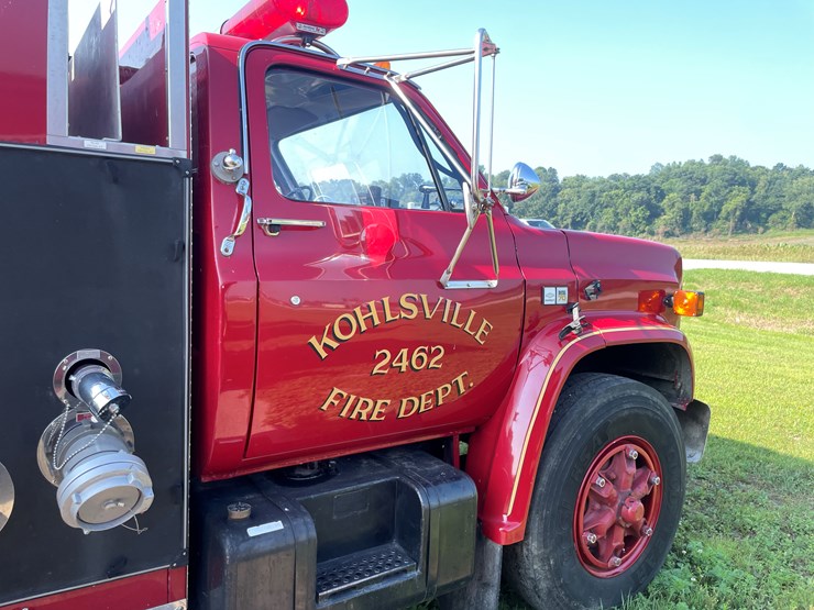 #1017-•-1985-retired-firetruck-(has-wi-title)-image-46