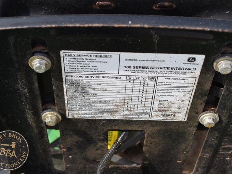 john-deere-115-image-21