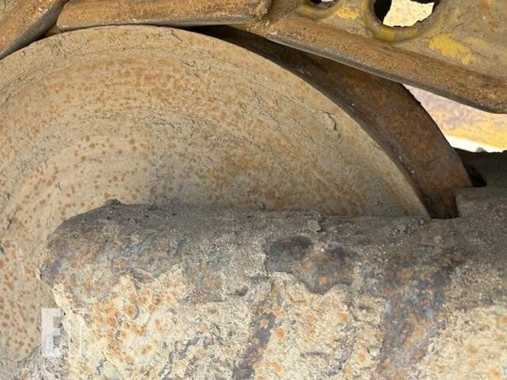 2017-caterpillar-d6n-lgp-image-38