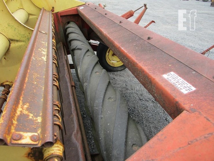 new-holland-478-image-3