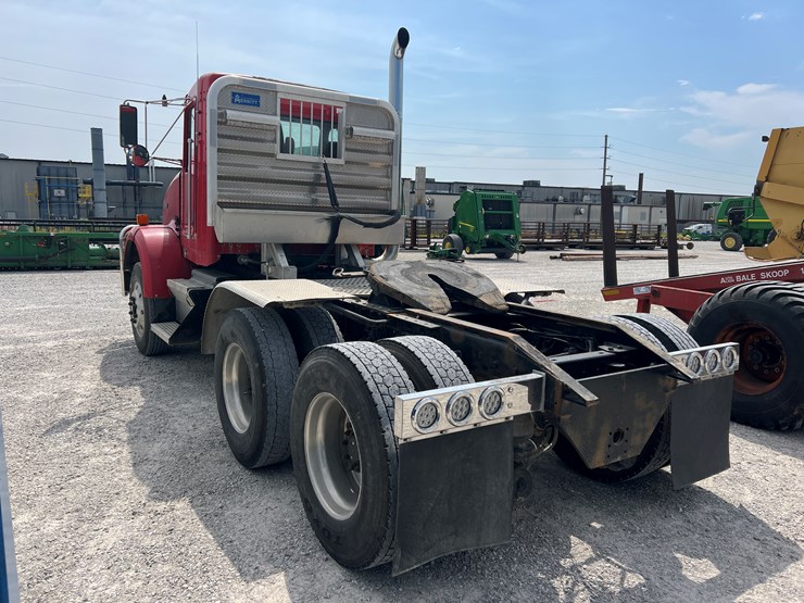 kenworth-t800-image-8
