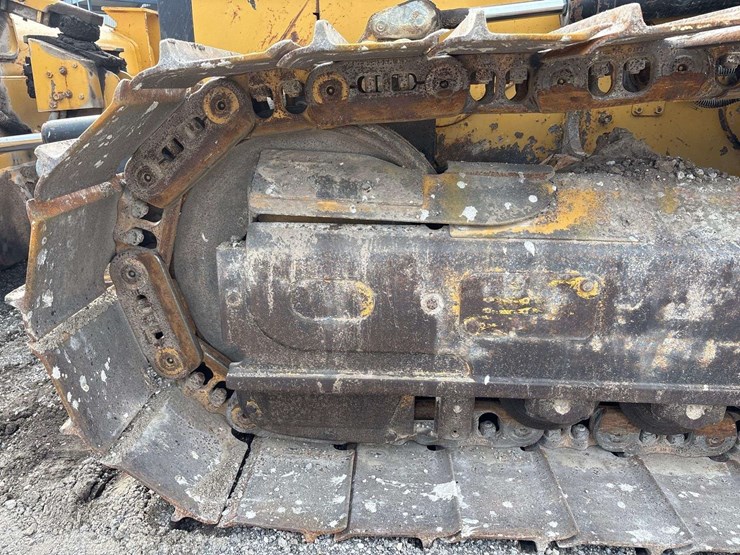 caterpillar-d5k2-lgp-image-29