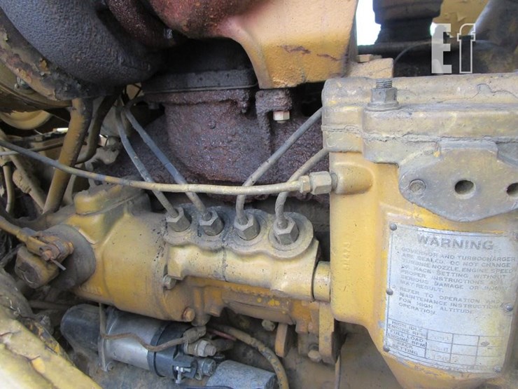 caterpillar-955-image-11