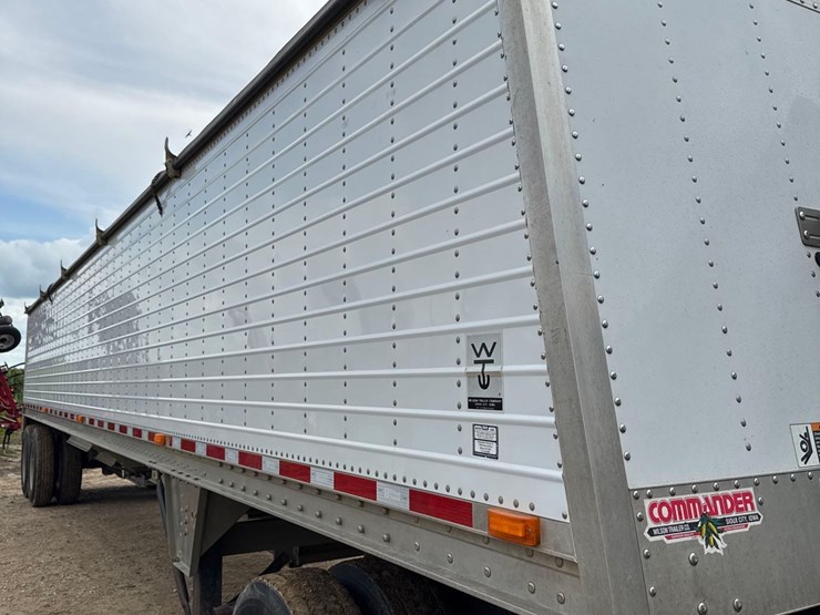 2011-wilson-grain-trailer-image-46