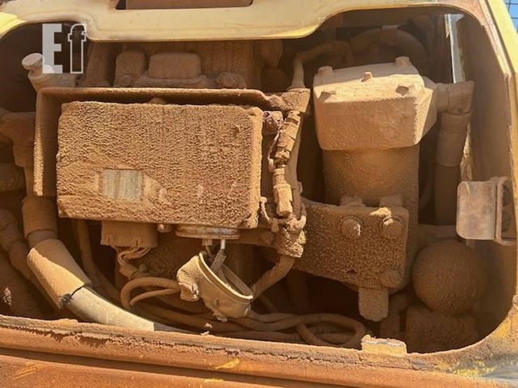 2006-komatsu-d65ex-15e0-image-31