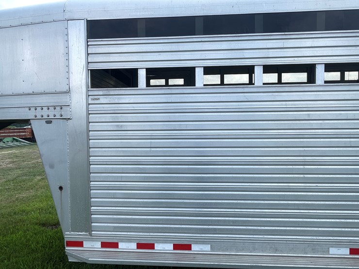 #1029-•-2002-c&c-20'-gooseneck-aluminum-trailer-(has-wi-title)-image-14