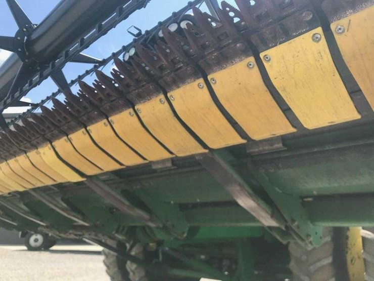2014-john-deere-635f-grain-head-image-3